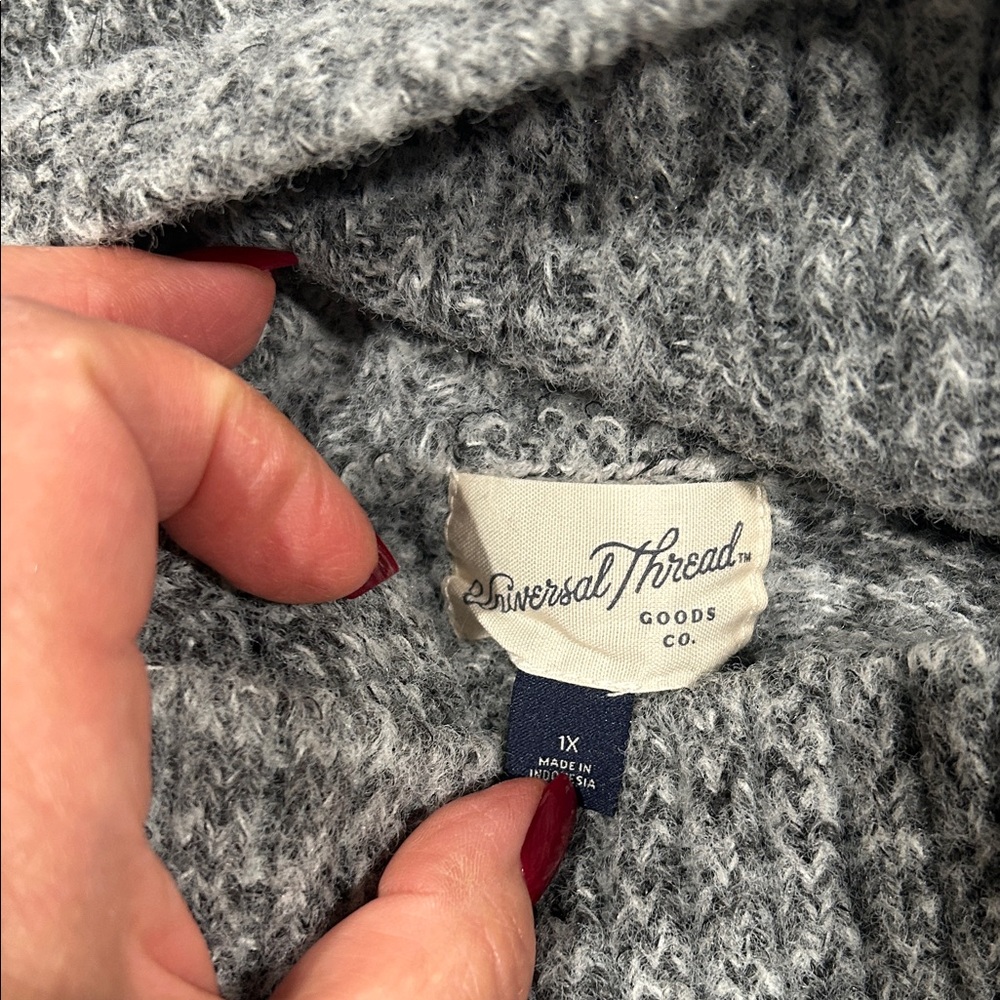 Universal Thread Gray Sweater - image 4